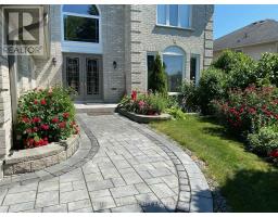 532 ROSECLIFFE TERRACE - 2