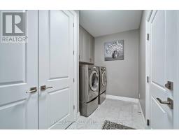 2539 BOND STREET - 19