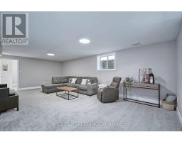 2539 BOND STREET - 20