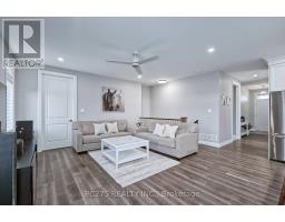 2539 BOND STREET - 7