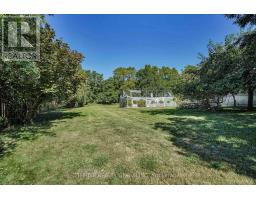 425 RIVERSIDE DRIVE - 32