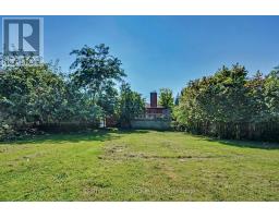 425 RIVERSIDE DRIVE - 38