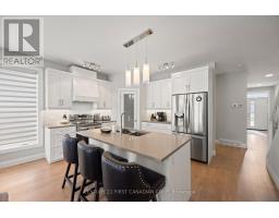 176 KING STREET - 11