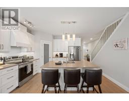 176 KING STREET - 12