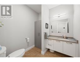 176 KING STREET - 22