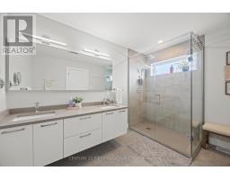 176 KING STREET - 30