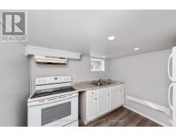 150 COLLEGE AVENUE N - 9