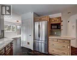 2 ELYSIAN STREET - 18