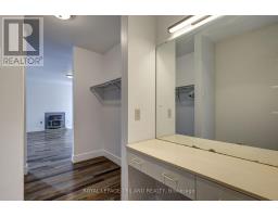 2 ELYSIAN STREET - 35