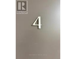 502 - 500 TALBOT STREET - 37