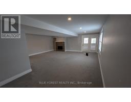 11 - 273 RIDDELL STREET - 6