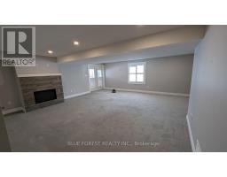 11 - 273 RIDDELL STREET - 8