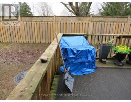 69 - 1061 EAGLETRACE DRIVE - 15