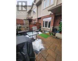 69 - 1061 EAGLETRACE DRIVE - 2