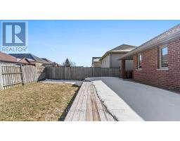 98 HAGERMAN CRESCENT - 27