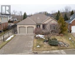 979 APRICOT PLACE - 10