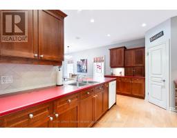 979 APRICOT PLACE - 23
