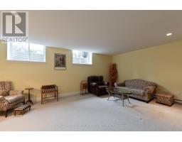 979 APRICOT PLACE - 35