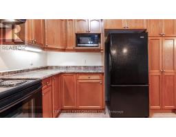 3 - 2295 KAINS ROAD - 34