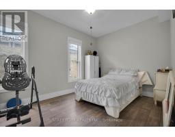 7 MYRTLE STREET - 12