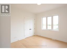 60 BAYSHORE DRIVE - 19