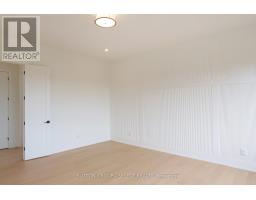 60 BAYSHORE DRIVE - 28