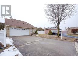 200 CONWAY COURT - 4