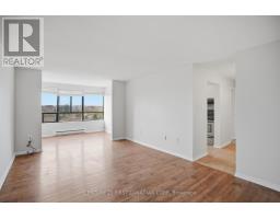 1008 - 1600 ADELAIDE STREET N - 22