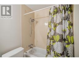 1008 - 1600 ADELAIDE STREET N - 26