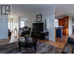 139 WESLEY STREET - 5