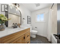 206 ADMIRAL DRIVE - 23