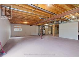 10 - 20 WINDEMERE PLACE - 27