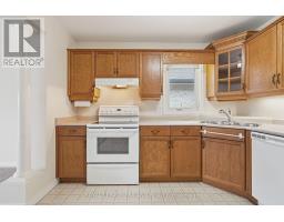 10 - 20 WINDEMERE PLACE - 9