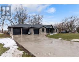 8439 LAZY LANE - 36