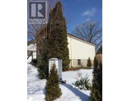 72 LYMAN STREET - 10