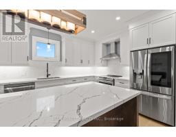 66 AUGUST CRESCENT - 18