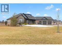 66 AUGUST CRESCENT - 5