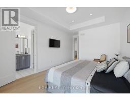 56 OPTIMIST DRIVE - 34