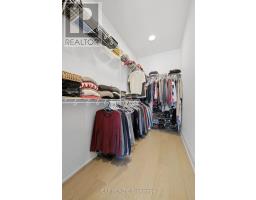 56 OPTIMIST DRIVE - 40