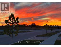 56 OPTIMIST DRIVE - 8