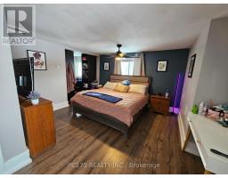 112 ESSEX STREET - 16