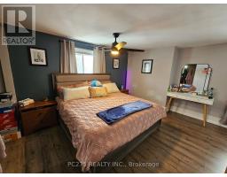 112 ESSEX STREET - 17