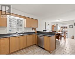 696 FIELDGATE CIRCLE - 19