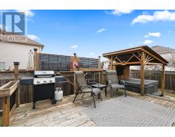 696 FIELDGATE CIRCLE - 38