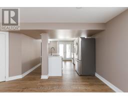 737 VILLAGE GREEN AVENUE - 32