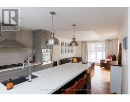 737 VILLAGE GREEN AVENUE - 6