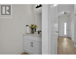 66 - 1595 CAPRI CRESCENT - 20