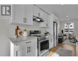 66 - 1595 CAPRI CRESCENT - 27