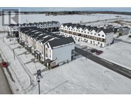 66 - 1595 CAPRI CRESCENT - 3