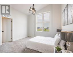 157 CRESTVIEW DRIVE - 34